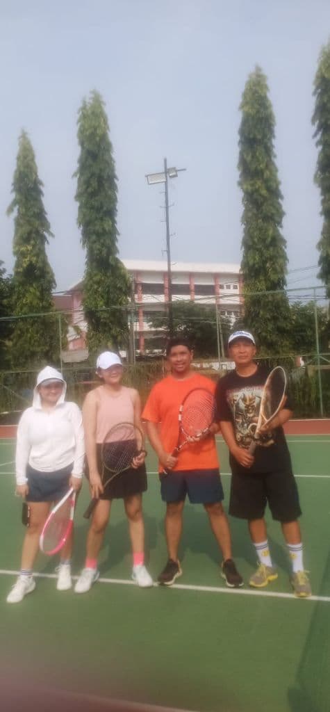 Santai Aja Tenis media 3