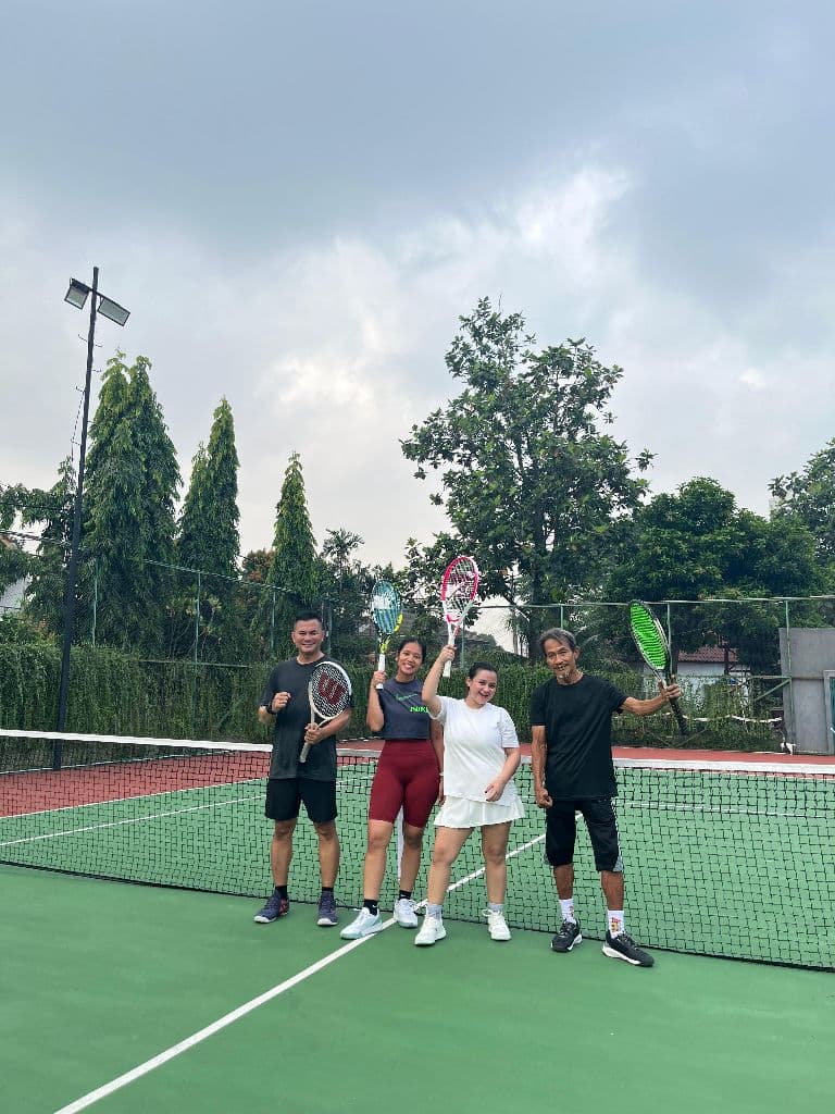 Santai Aja Tenis media 2