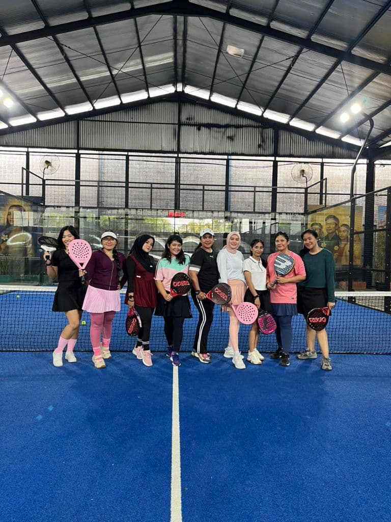 Mama Padel 911 media 2