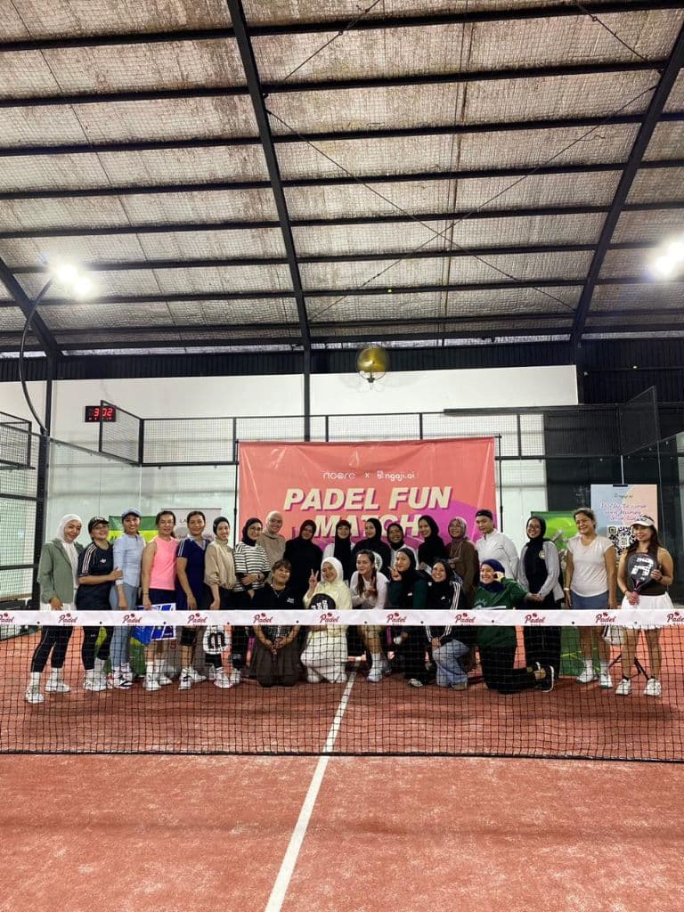 NOORE HIJAB PADEL CLUB media 1