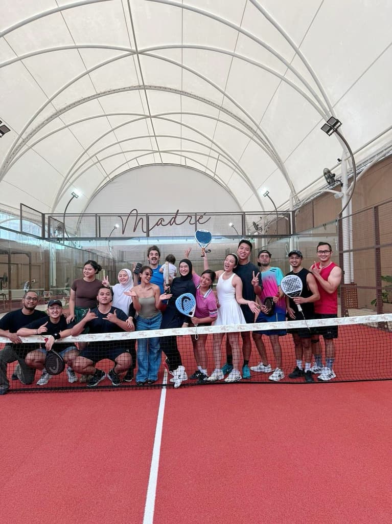 Zona Padel media 2