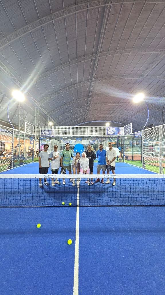 🦙 Silly Llama padel  media 1