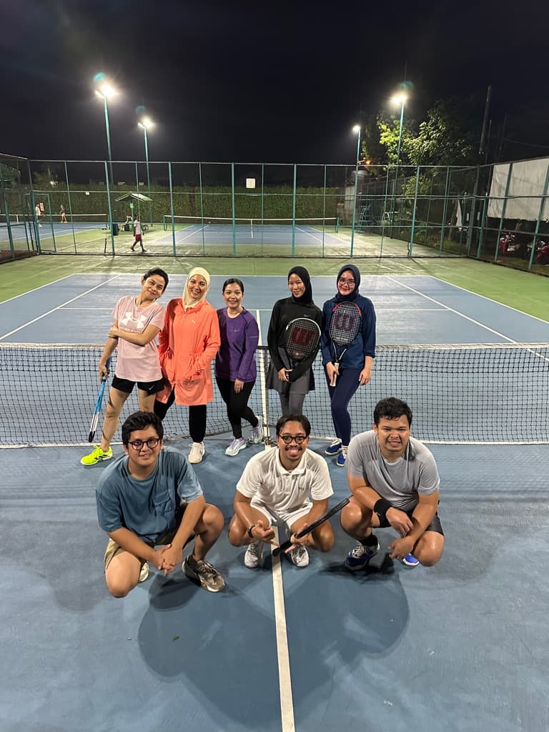 Serve and Smile  media 6