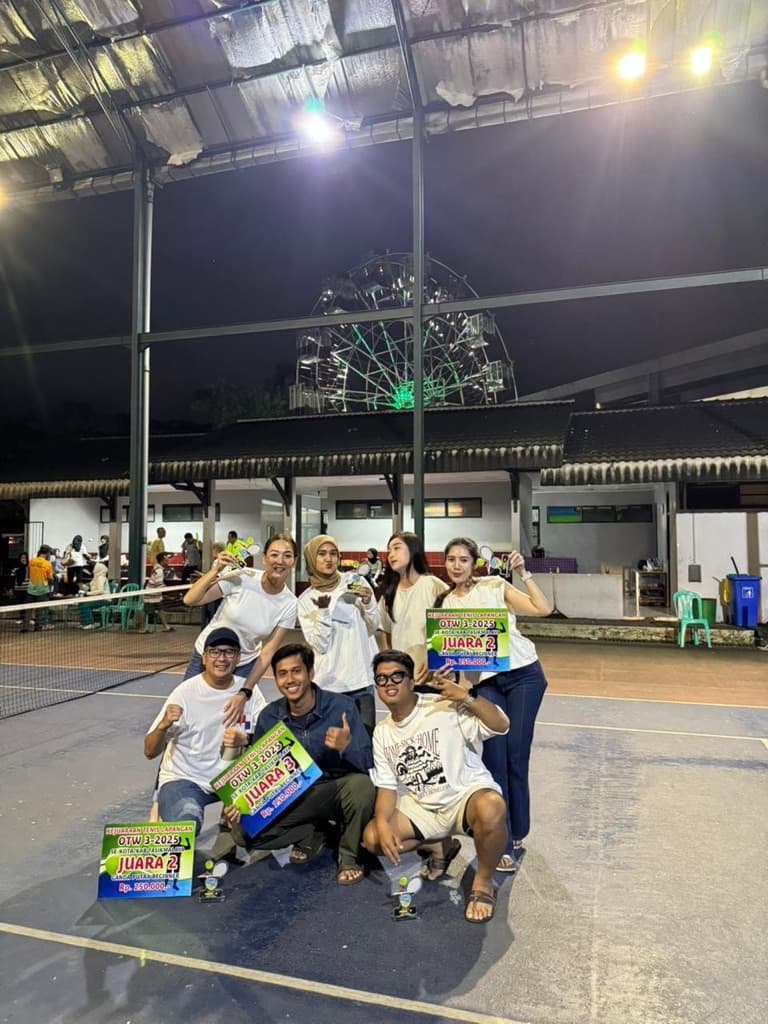 Dopamine Tennis Cult media 3