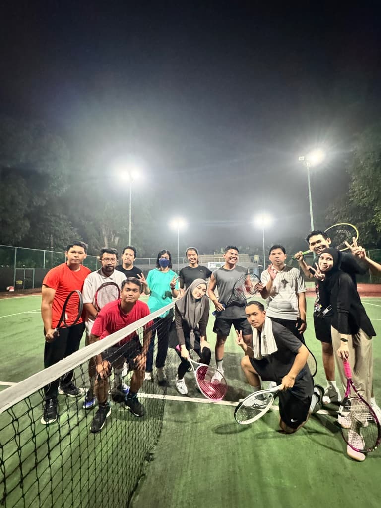 Tennis Senang Senang media 5