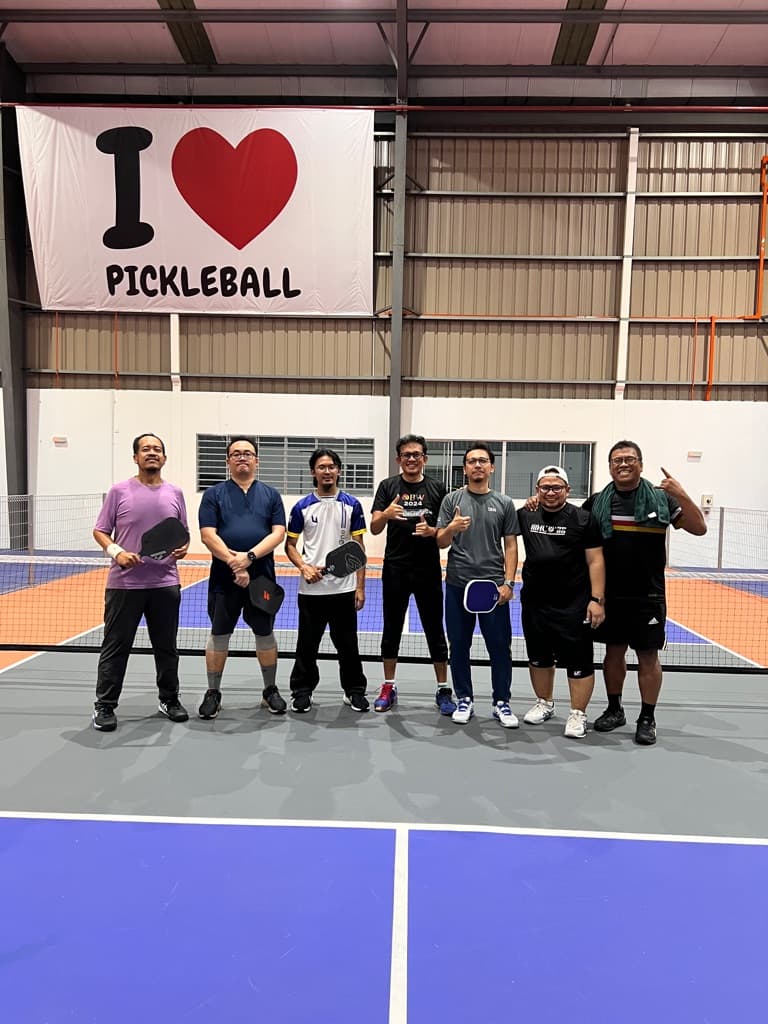 MC2000 Pickleball Club media 2