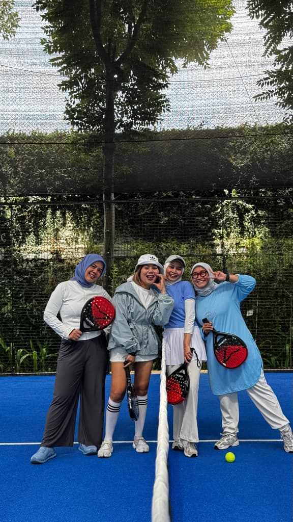 LET’S PLAY PADEL & LAUGH!  media 4