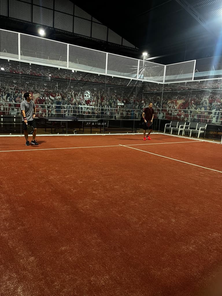BUSET PADEL MULU media 1