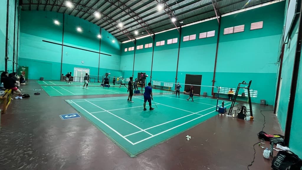 Badminton Graha Raya Tangerang media 6