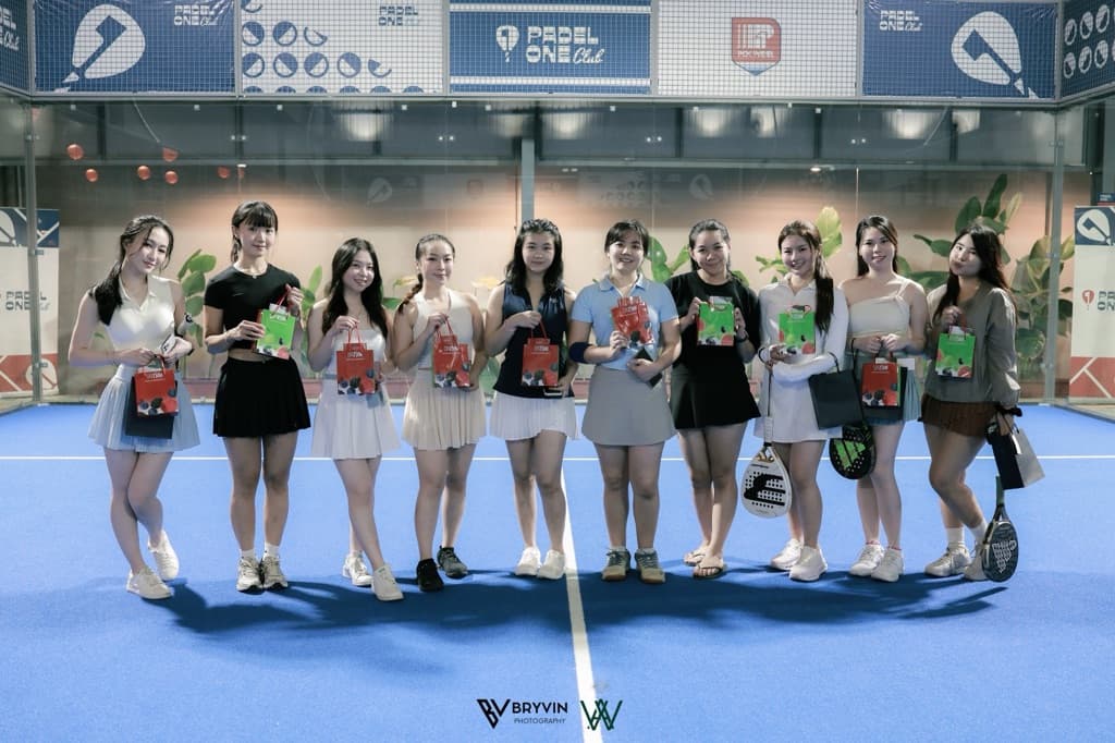 WANG Padel media 6