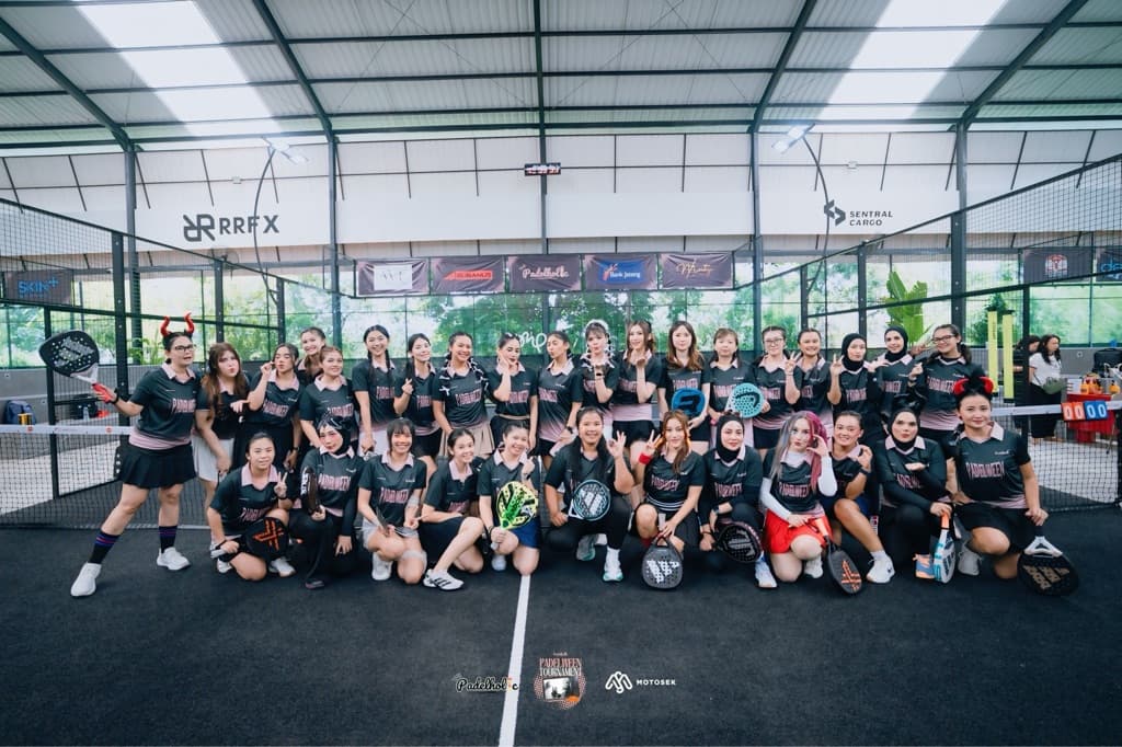 The Padelholic Community media 1