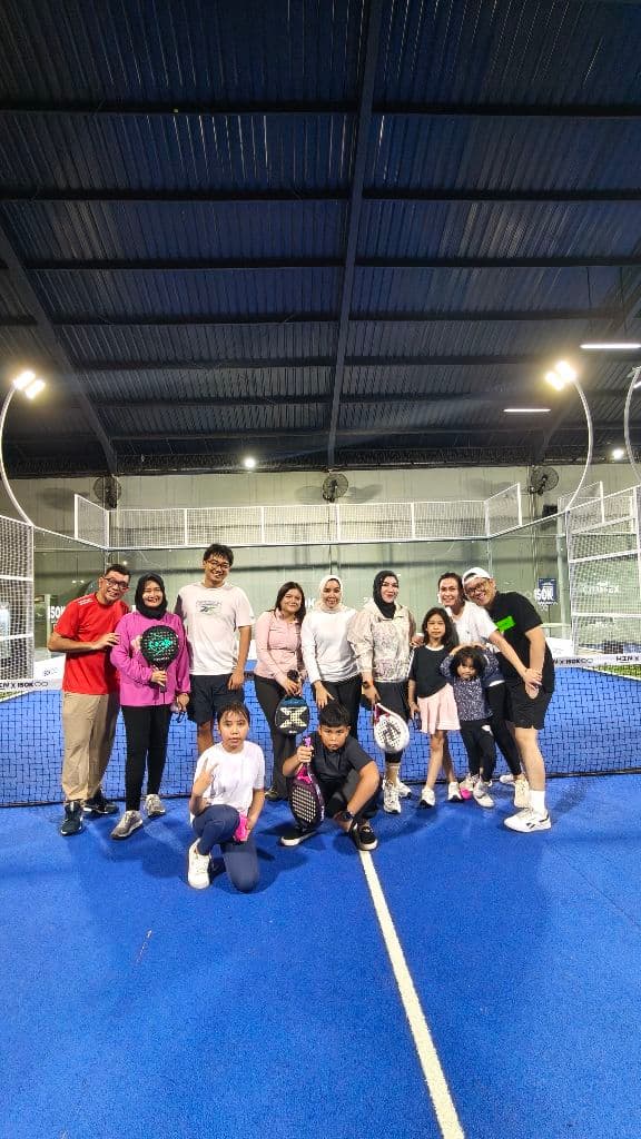 MOMS WOW PADEL media 1