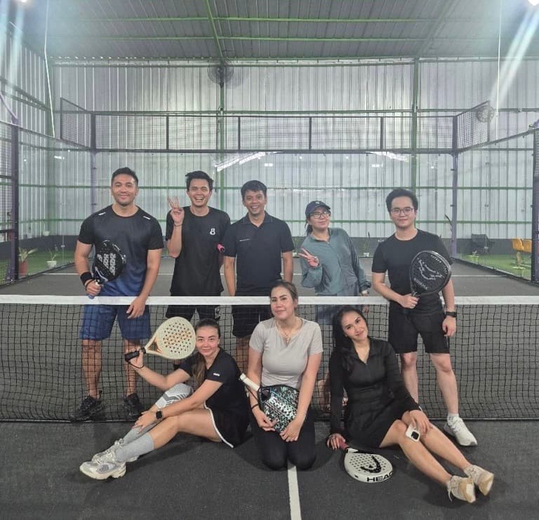 Petite Padel media 1