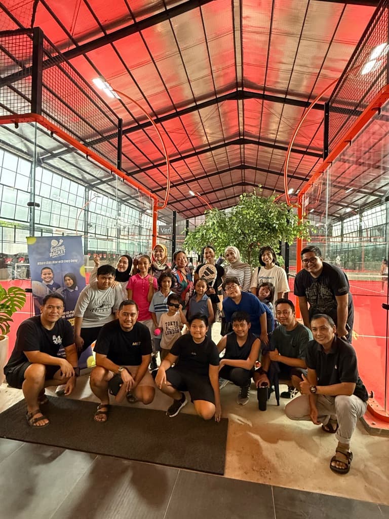 Rising Racket media 3