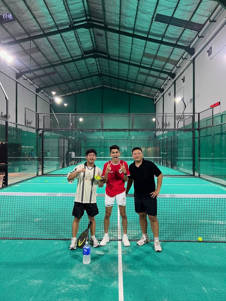 PADELHOLIC.SOC media 5