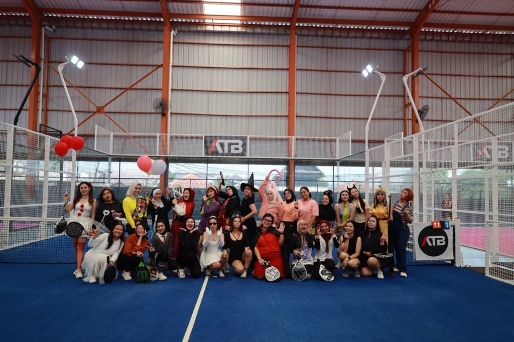 Serve & Selfie media 1
