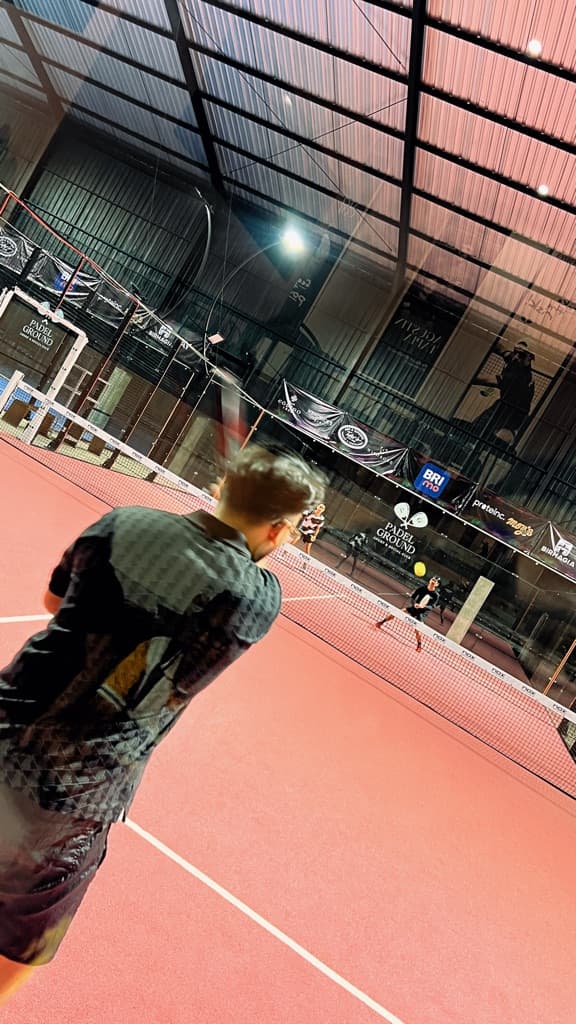 SomeBudPadel media 1