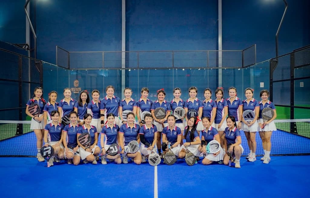 Lion Moms Padel media 1