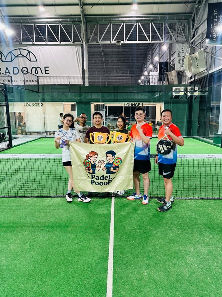 PadeL PoooP 🍭 media 1