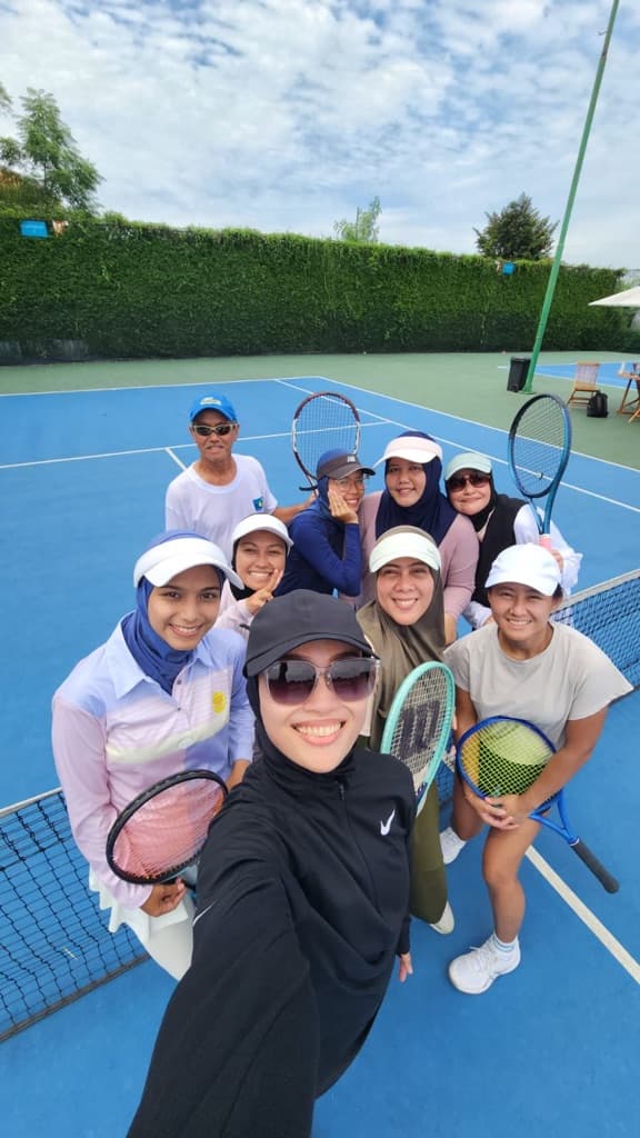 SWOOSH TENNIS CLUB media 4