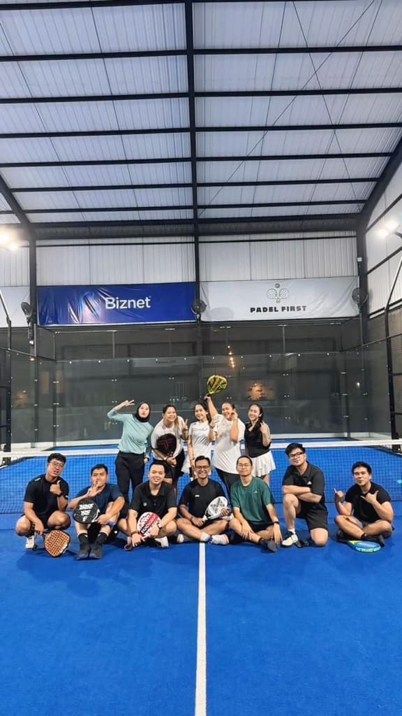 Nineties Padel Club media 5