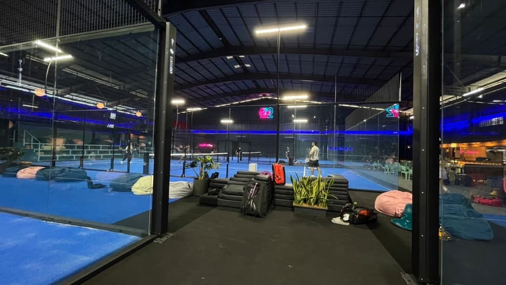 Joy Division Padel media 2