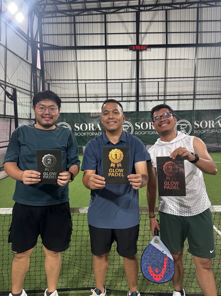 Glow Padel media 2