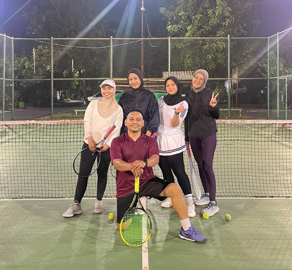 Cikago Tennis Club media 6