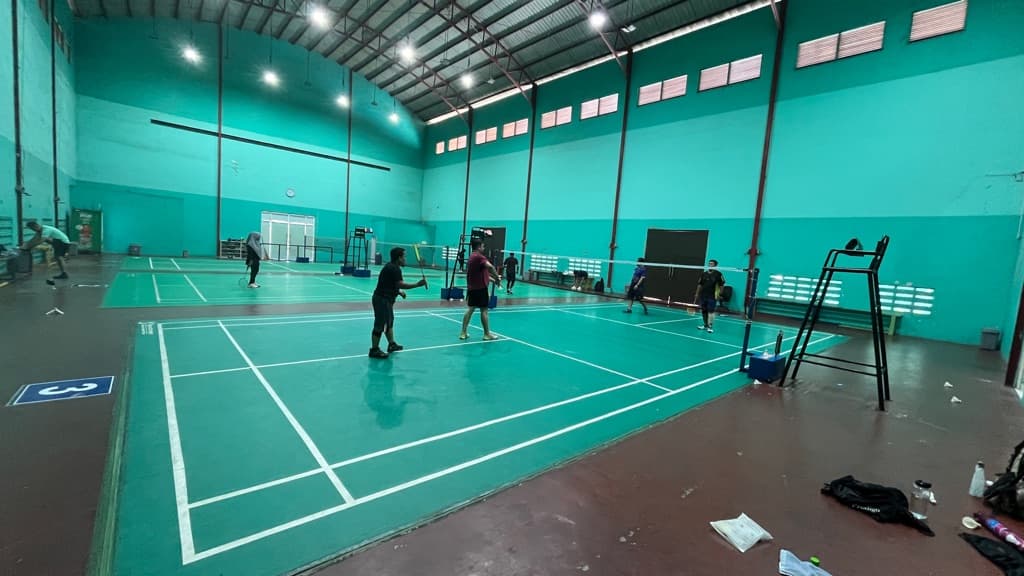 Badminton Graha Raya Tangerang media 2