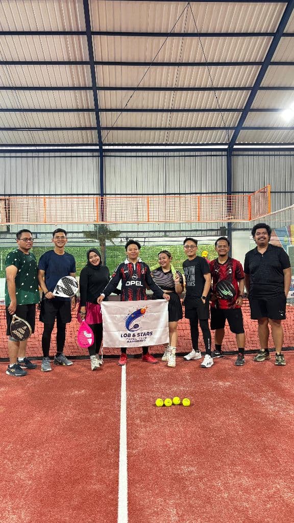 Lob & Stars Padel Club media 5