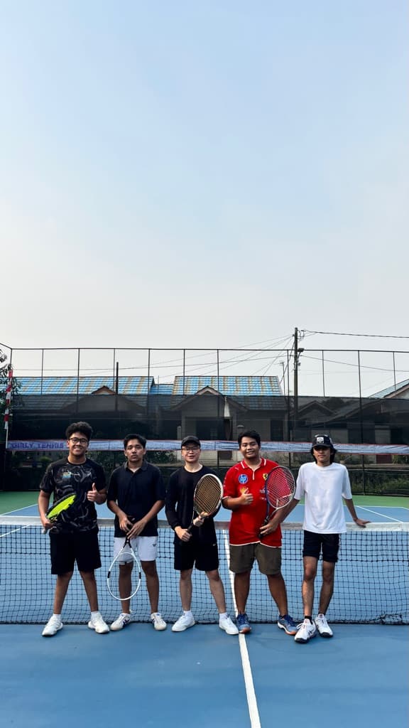 Tennis Bos media 1