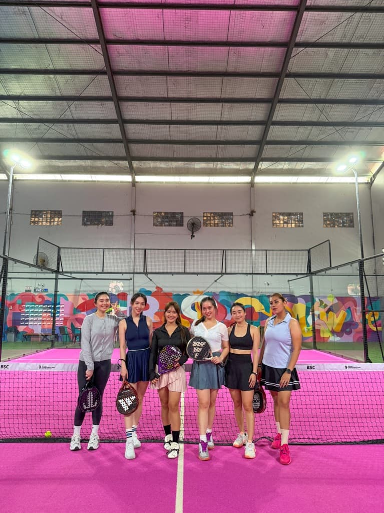 Hit & Run Padel Club  media 2