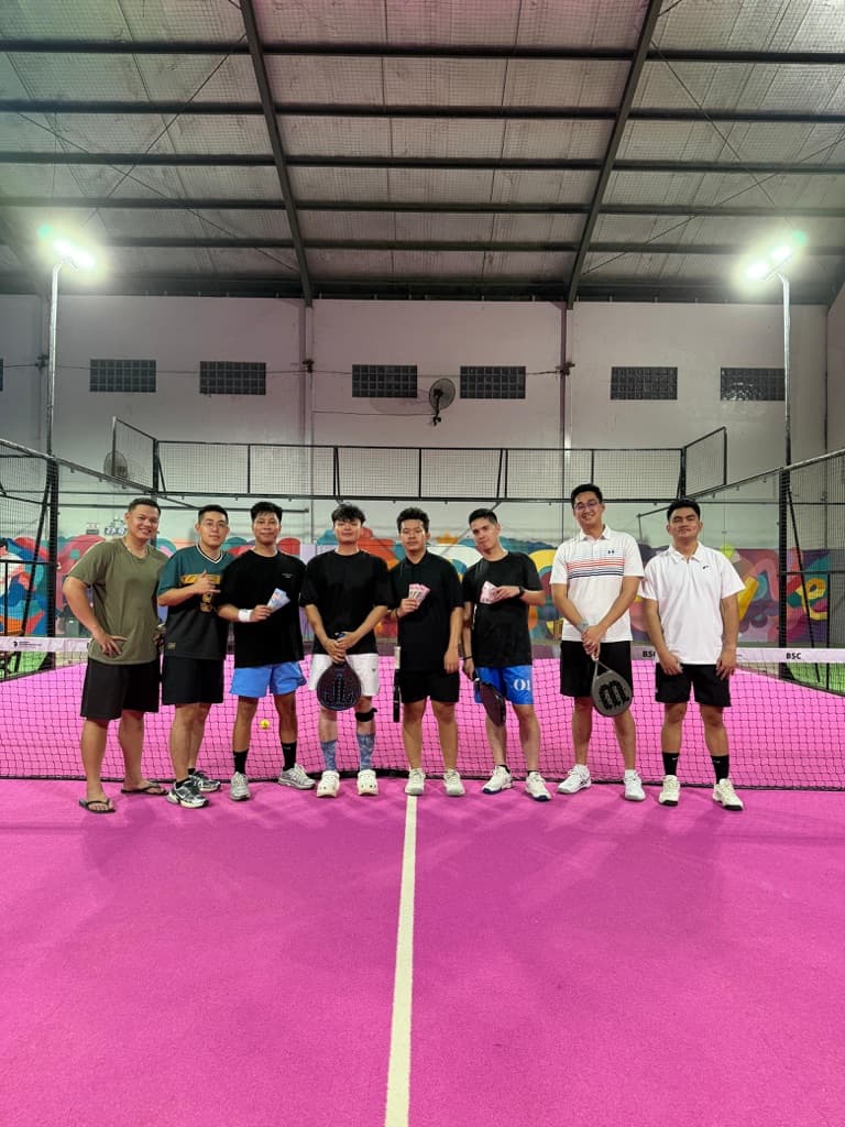 Hit & Run Padel Club  media 1
