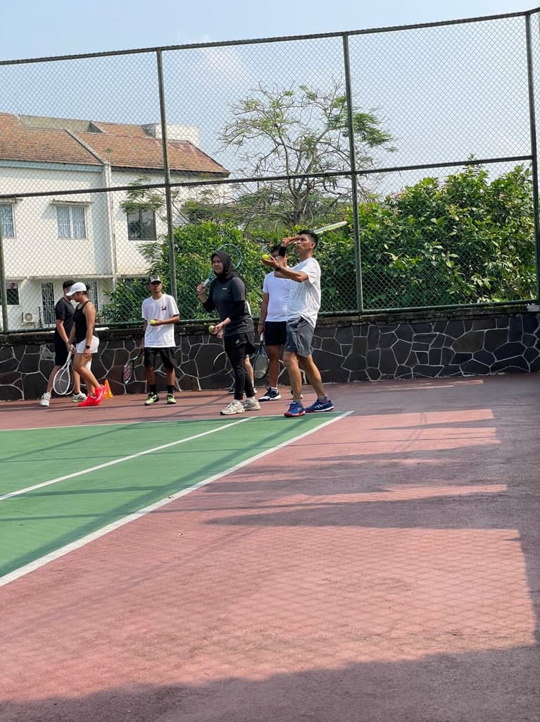 Serve Up Tennis media 4