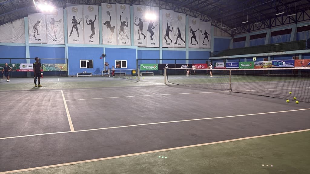 FIRST TENNIS media 1
