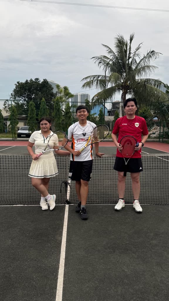 Tennis Tipis Tipis (3T) media 1