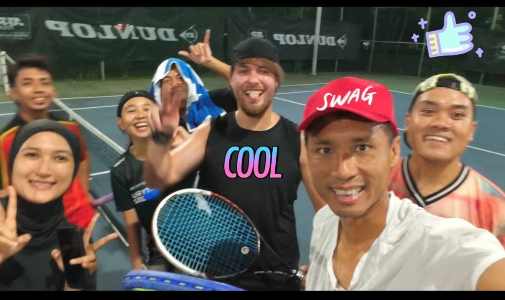 R 🌈 SOCIAL TENNIS 🎾🏃 media 1