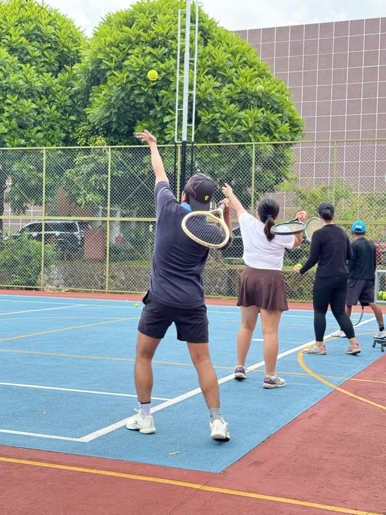 Glory Tennis Club media 6