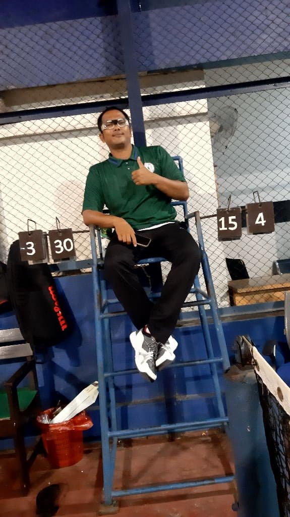 Garis Keras  media 6
