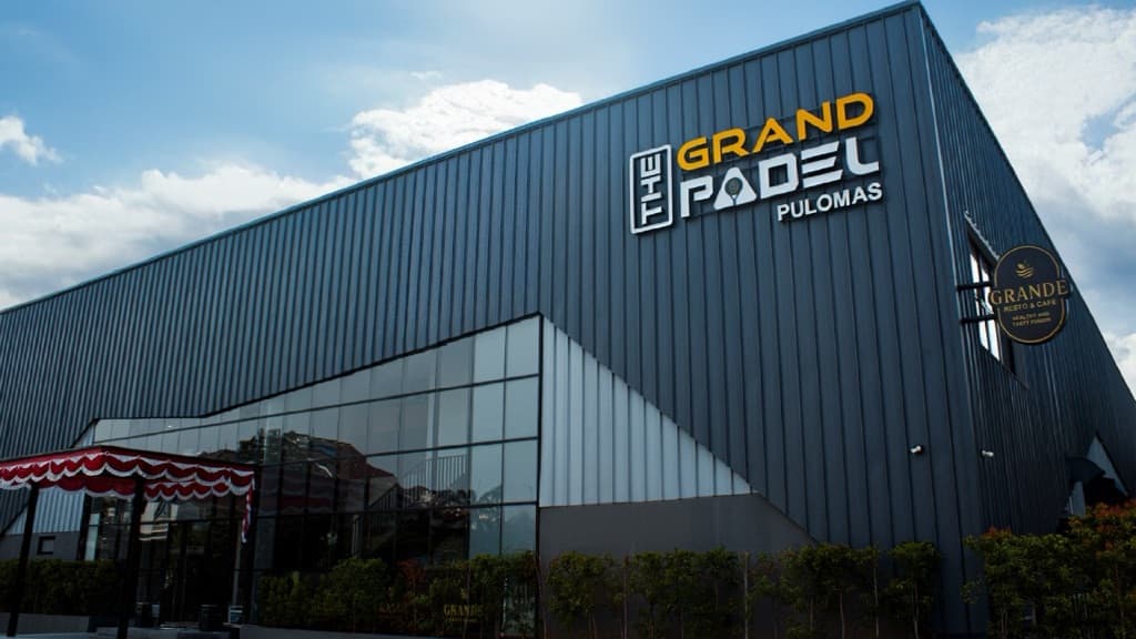 THE GRAND PADEL CLUB media 3