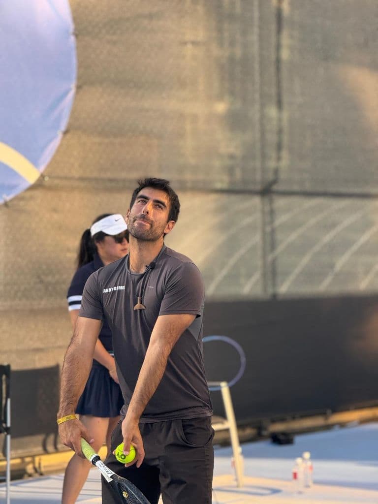 Tennis United  media 6