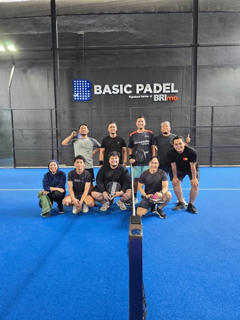 Red & Gold Racquet Club media 3