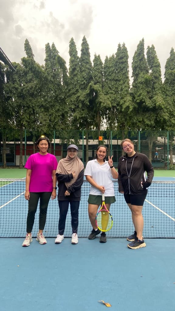 HerCourt Tennis Club media 3