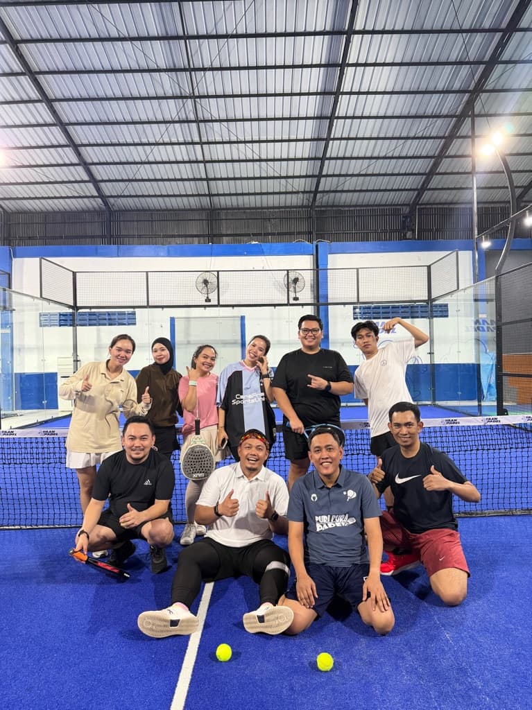 NALA HAPPY CLUB 🎾 media 3