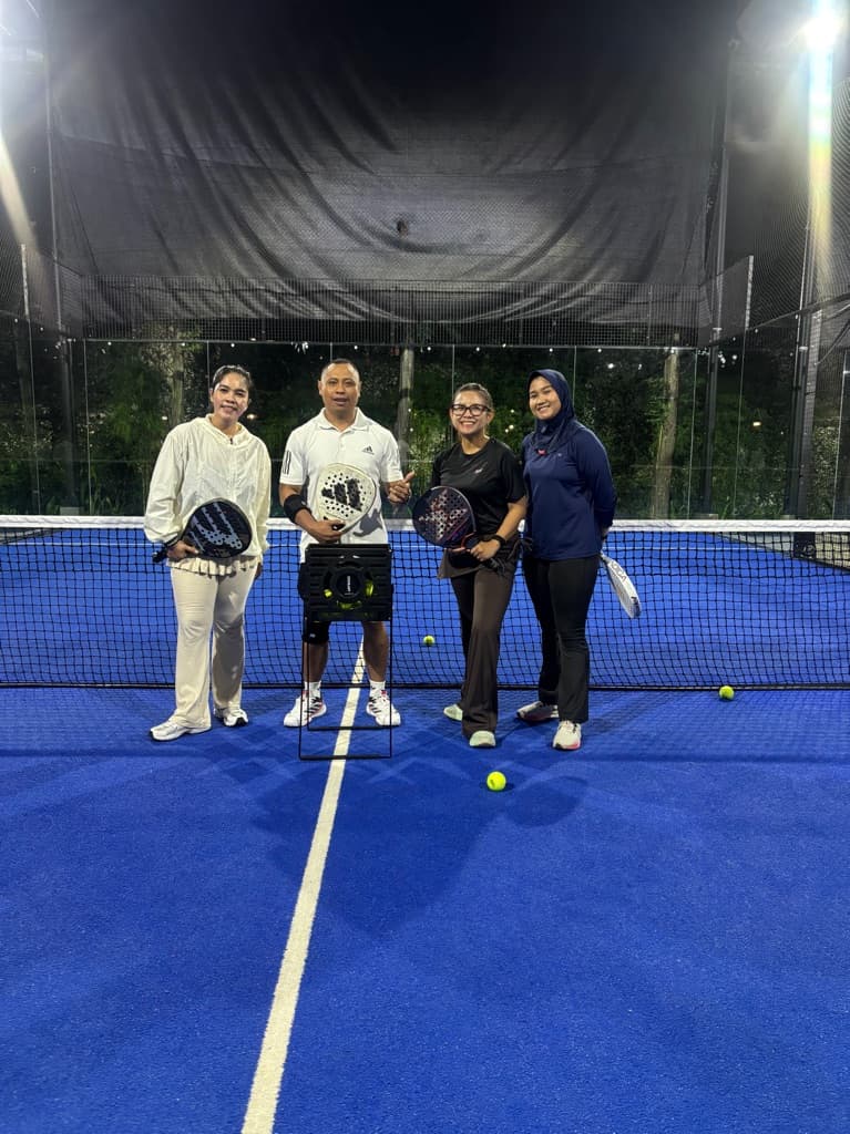 Famous padel club  media 5