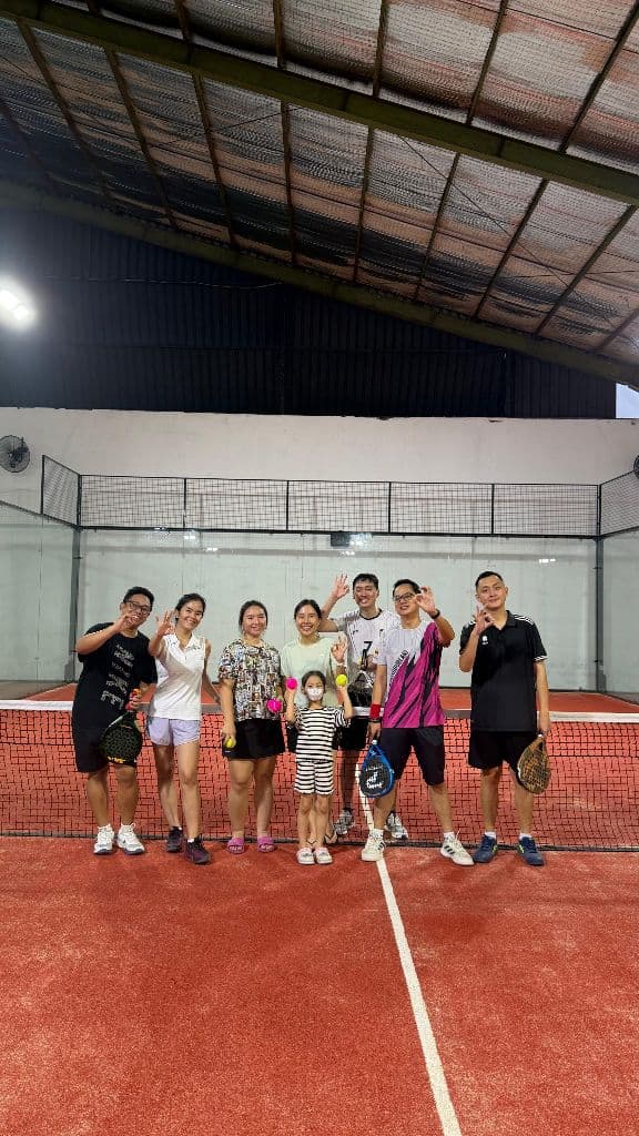 🍳🍳 CHICKEN EGG PADEL CLUB 🍳🍳 media 2
