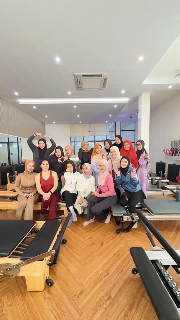 Moms Pilates media 2