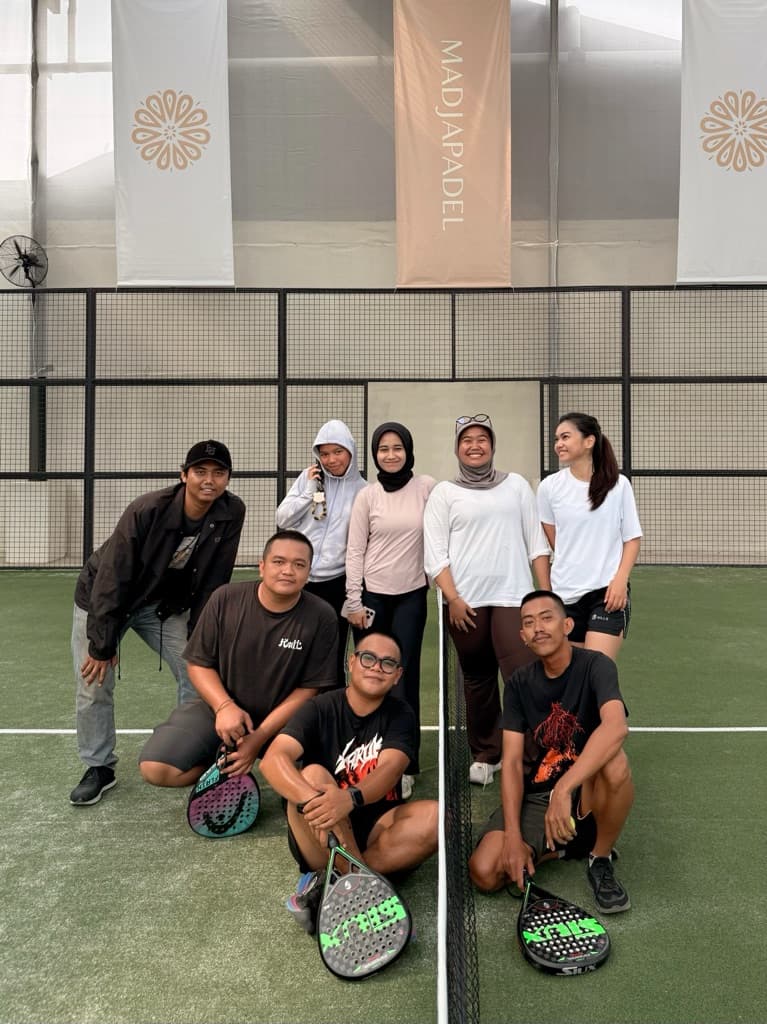 Dumb Padel Club media 3