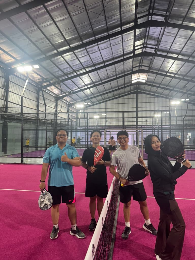 Adegan Padel media 3