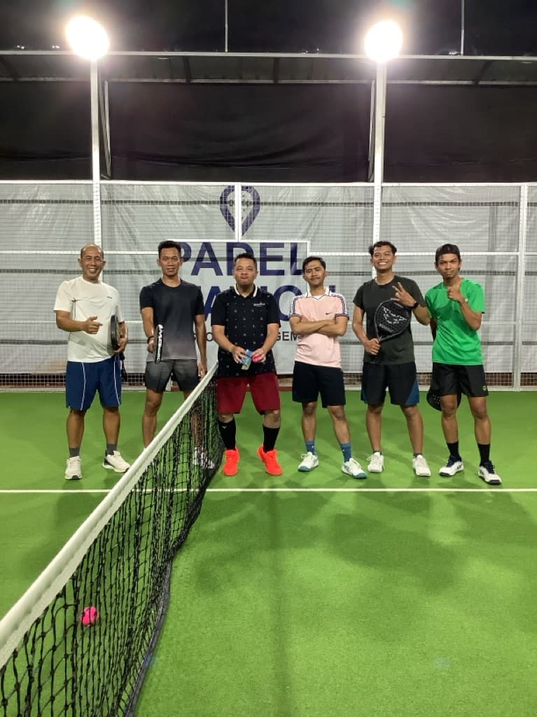 Bonding Shine Padel Club media 4